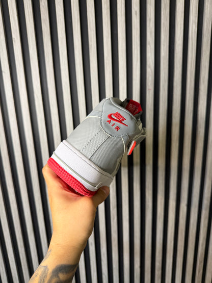 NIKE AIR FORCE ONE HIGH