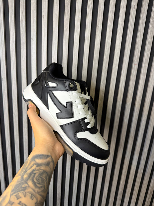 OFF WHITE