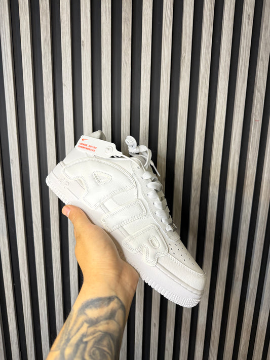 NIKE AIR FORCE ONE