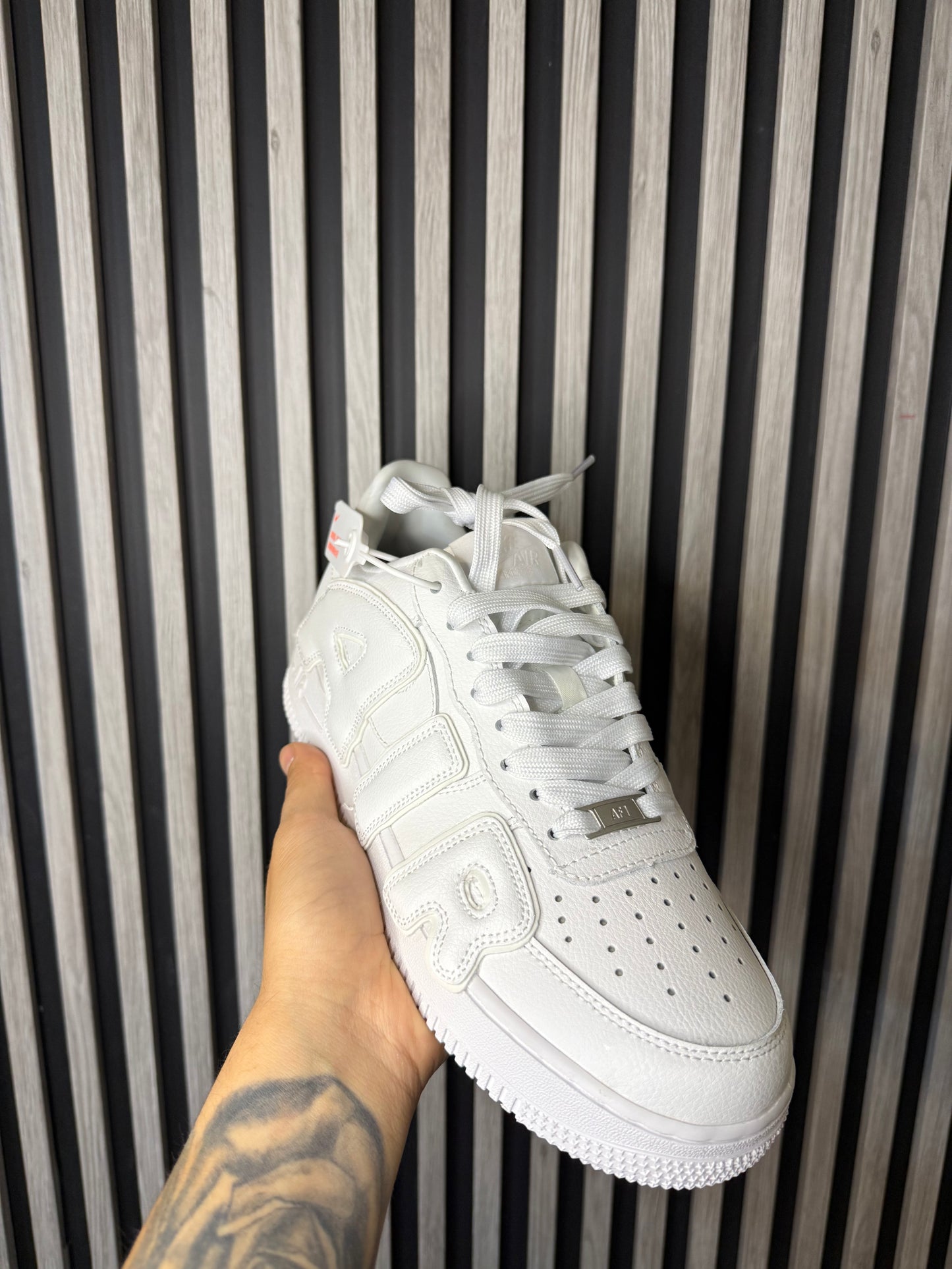 NIKE AIR FORCE ONE