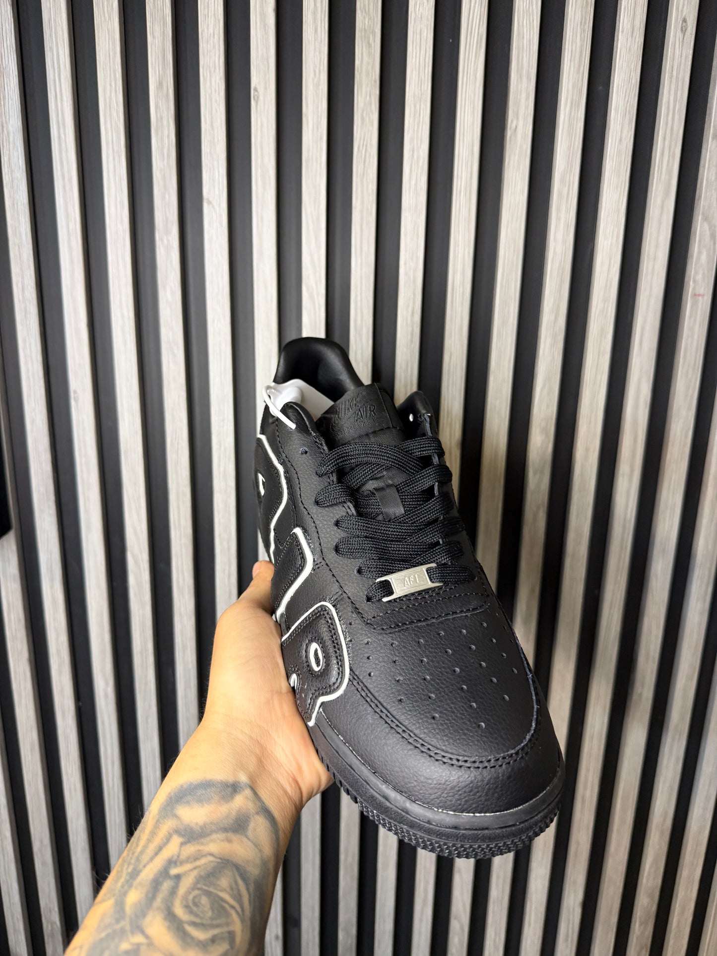 NIKE AIR FORCE ONE