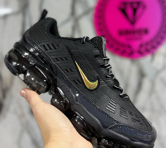 NIKE VAPORMAX 360