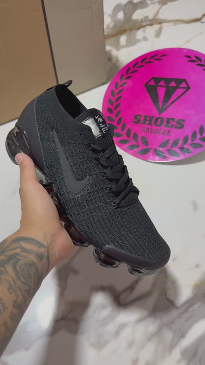 NIKE VAPORMAX